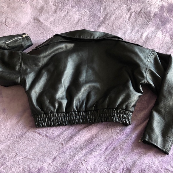 BB Dakota Black Leather Cropped Motorcycle Jacket - Picture 3 of 13